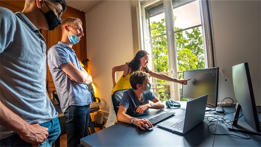 拼多多商家卖三无产品应该怎么举报