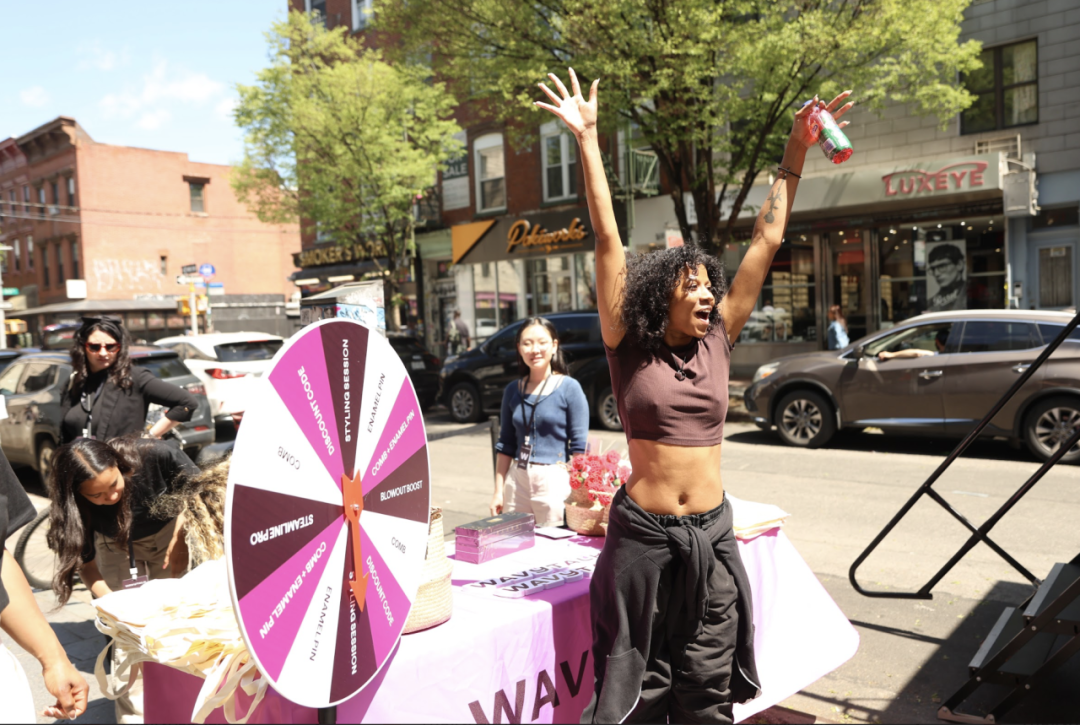 Wavytalk 母亲节营销一战双成，实现多爆品突围 + 品牌本地化破圈