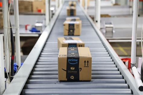 亚马逊海外仓需要多少钱?亚马逊海外仓费用详解与成本分析